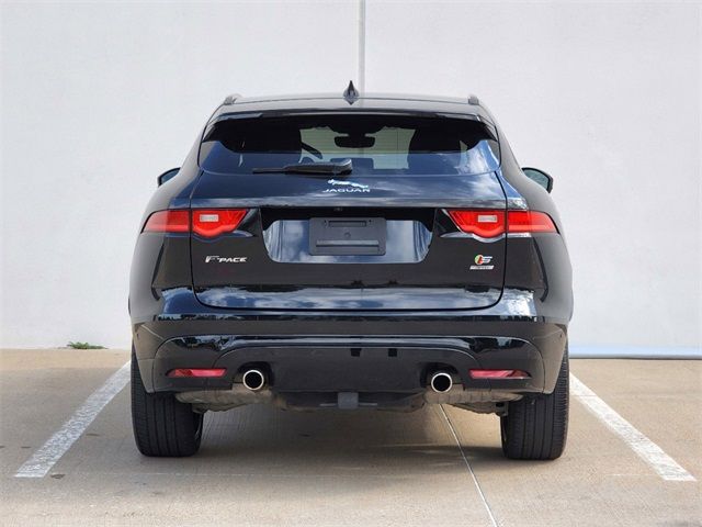 2019 JAGUAR F-PACE S SADCM2FV2KA366060