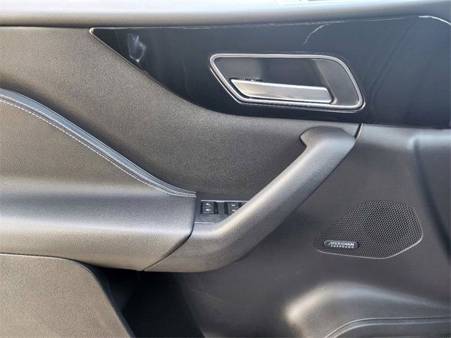 2019 JAGUAR F-PACE S SADCM2FV2KA366060