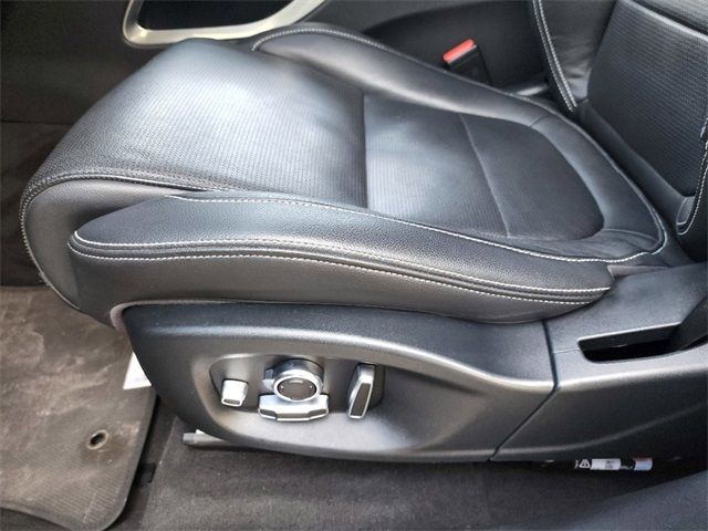 2019 JAGUAR F-PACE S SADCM2FV2KA366060