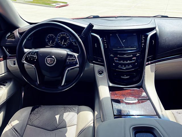 2015 CADILLAC ESCALADE LUXURY 1GYS4BKJ3FR181737