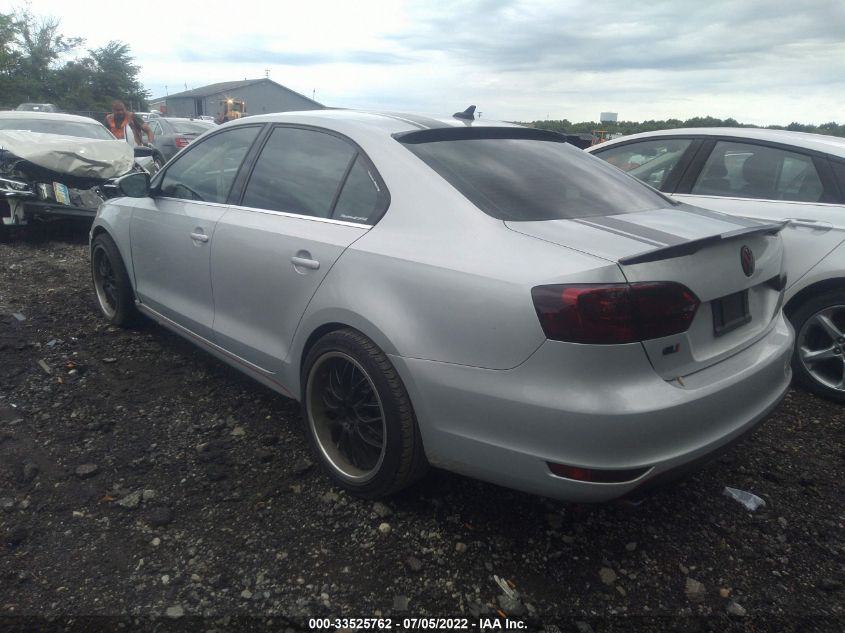 2013 VOLKSWAGEN GLI AUTOBAHN W/NAV 3VW4A7AJ3DM271830