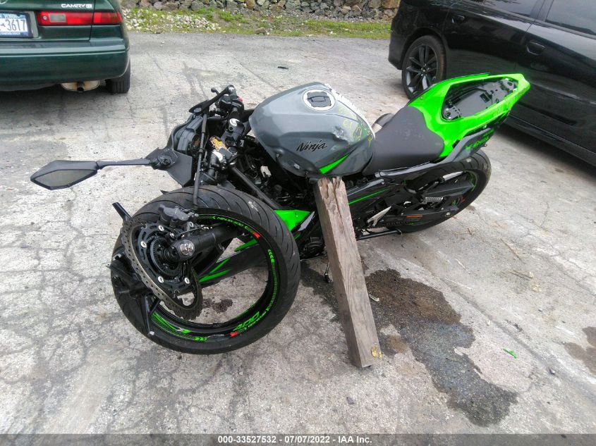 2019 KAWASAKI EX400 JKAEXKG19KDA28013