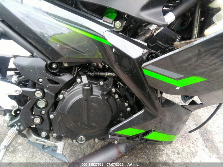 2019 KAWASAKI EX400 JKAEXKG19KDA28013