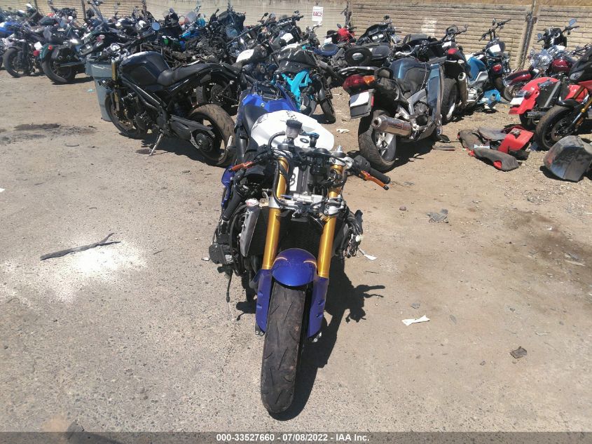 2014 YAMAHA YZFR1 C JYARN23Y2EA003954