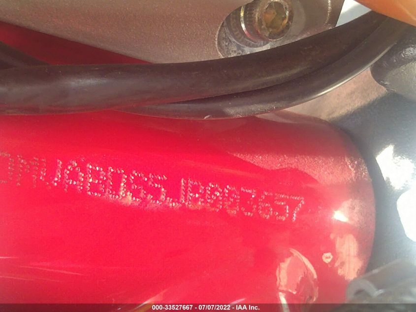 2018 DUCATI SUPERSPORT ZDMVABDS5JB003657