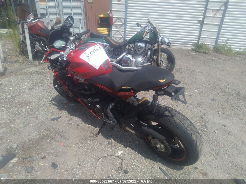 2018 DUCATI SUPERSPORT ZDMVABDS5JB003657