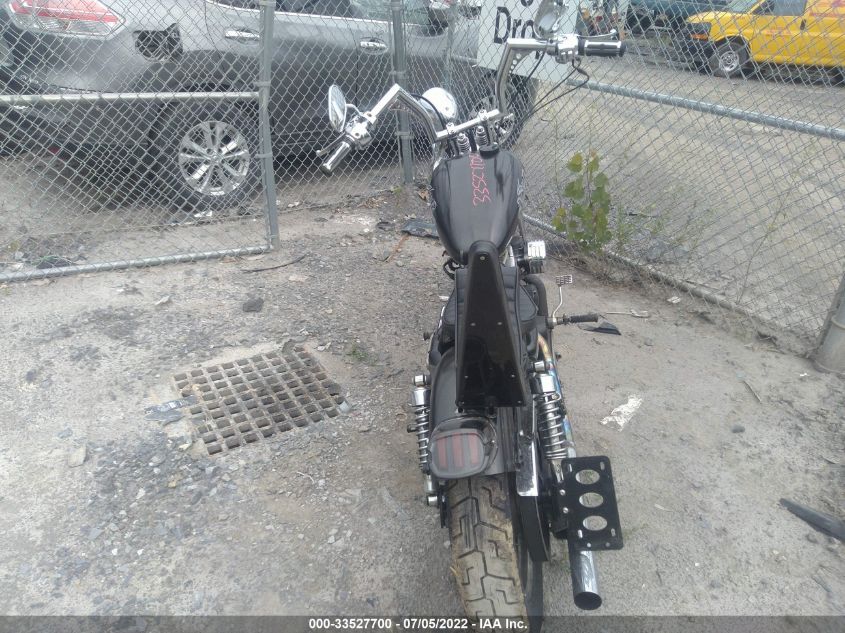 2000 HARLEY-DAVIDSON XL883 C 1HD4CJM15YK129786