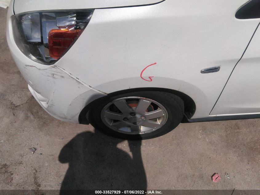 2015 MITSUBISHI MIRAGE ES/RF ML32A4HJ8FH058980