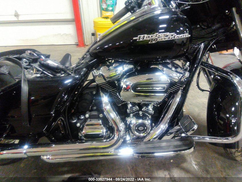 2017 HARLEY-DAVIDSON FLHXS STREET GLIDE SPECIAL 1HD1KRC13HB661608