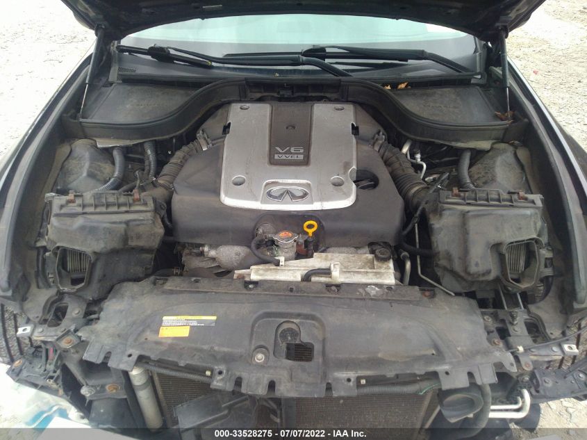 2015 INFINITI Q40 JN1CV6AR8FM521101