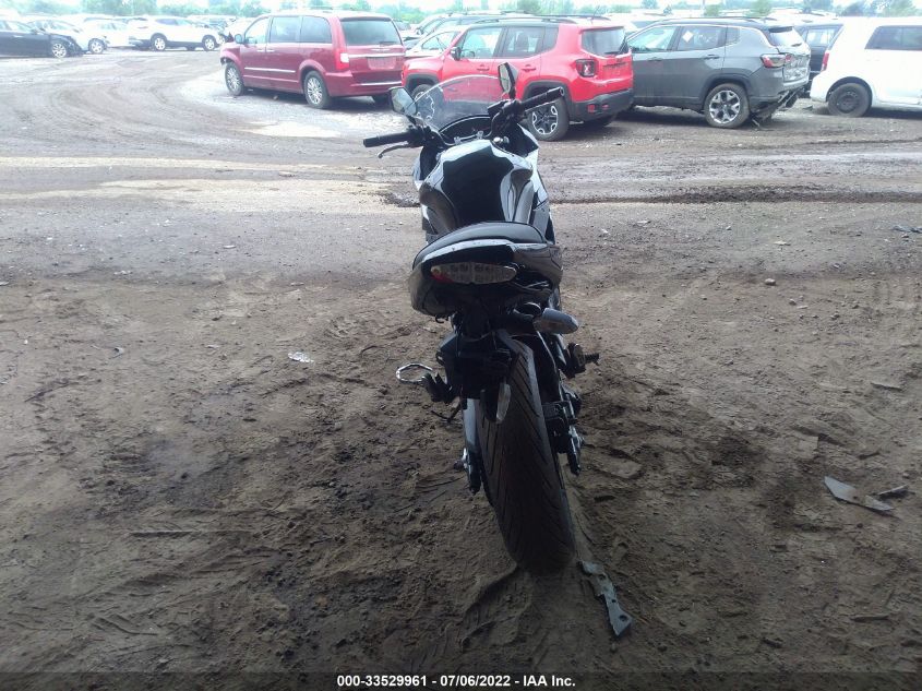 2011 KAWASAKI EX650 C JKAEXEC16BDA67620