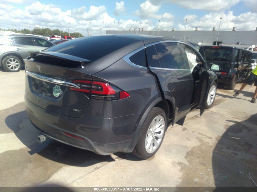 2018 TESLA MODEL X 5YJXCAE2XJF140047