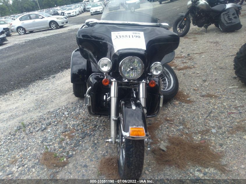 2010 HARLEY-DAVIDSON FLHTCUTG 1HD1MAM13AB853675