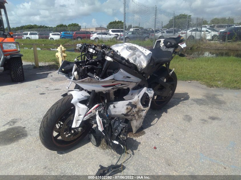 2018 YAMAHA YZFR6 JYARJ28E4JA003913