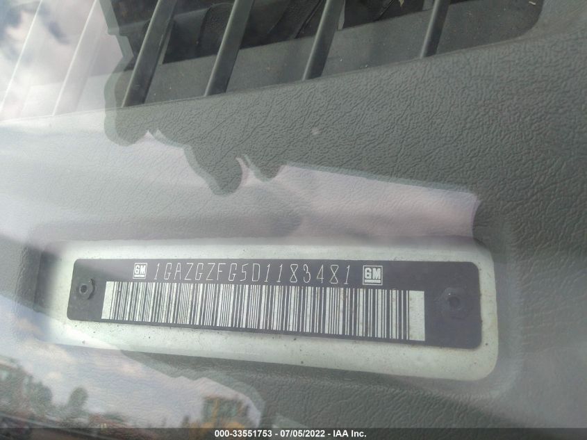 2013 CHEVROLET EXPRESS PASSENGER LS 1GAZGZFG5D1183481