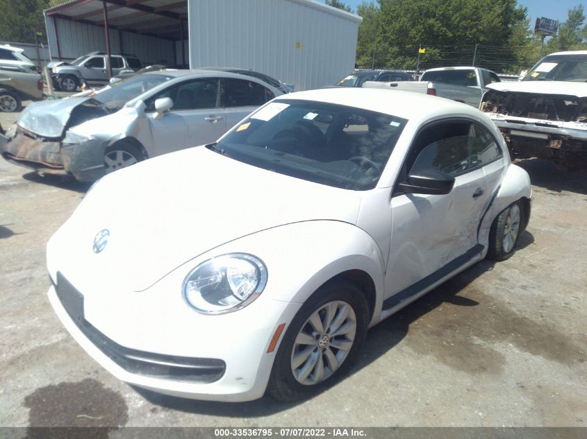 2014 VOLKSWAGEN BEETLE COUPE 2.5L ENTRY 3VWFP7AT2EM624522