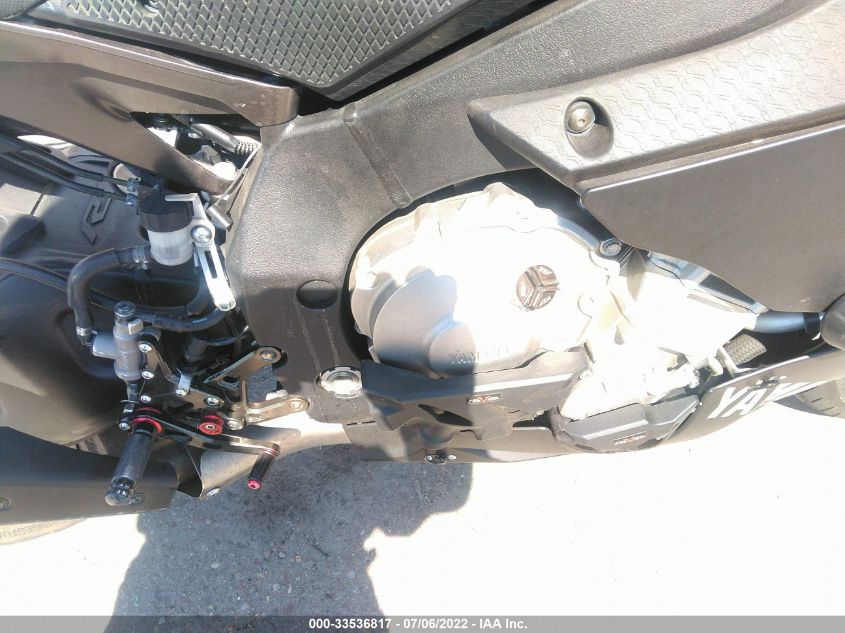 2015 YAMAHA YZFR1 C JYARN39Y6FA000697