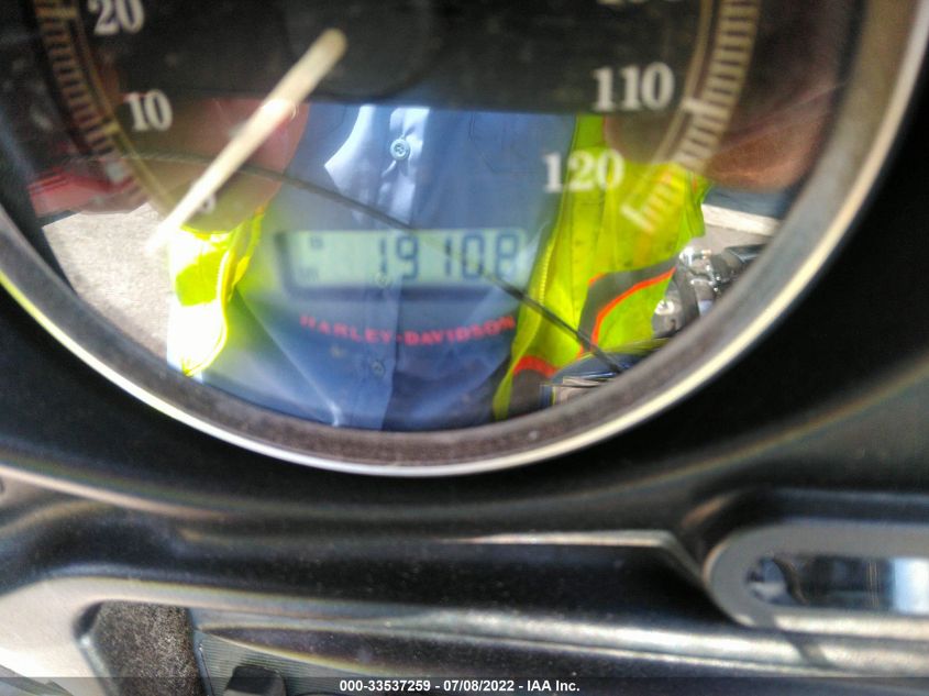 2010 HARLEY-DAVIDSON FLHTC 1HD1FF412AB654463