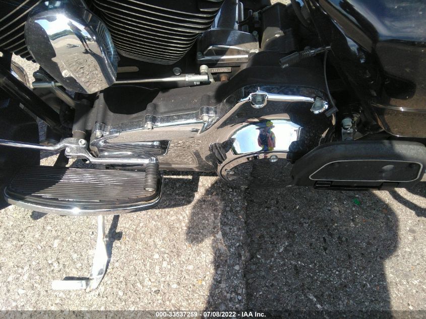 2010 HARLEY-DAVIDSON FLHTC 1HD1FF412AB654463