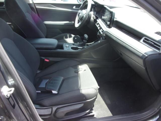 2021 KIA K5 LXS 5XXG14J29MG076985