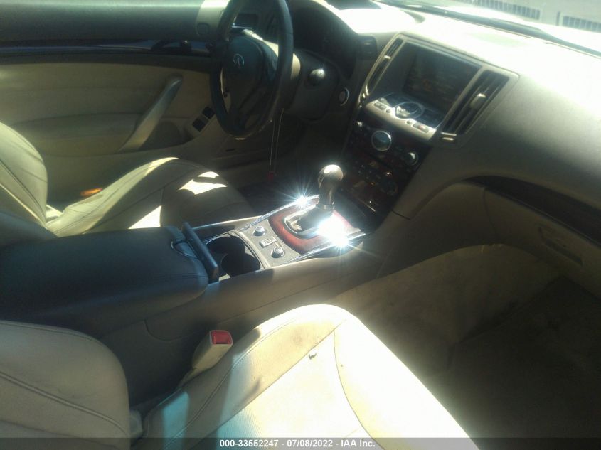 2014 INFINITI Q60 CONVERTIBLE JN1CV6FE9EM901911