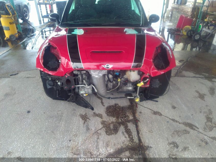 2013 MINI COOPER CONVERTIBLE S WMWZP3C5XDT550917