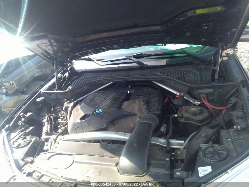 2015 BMW X6 XDRIVE35I 5UXKU2C5XF0N77660