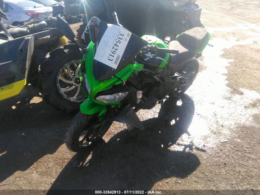 2016 KAWASAKI EX650 F JKAEXEF17GDA28893
