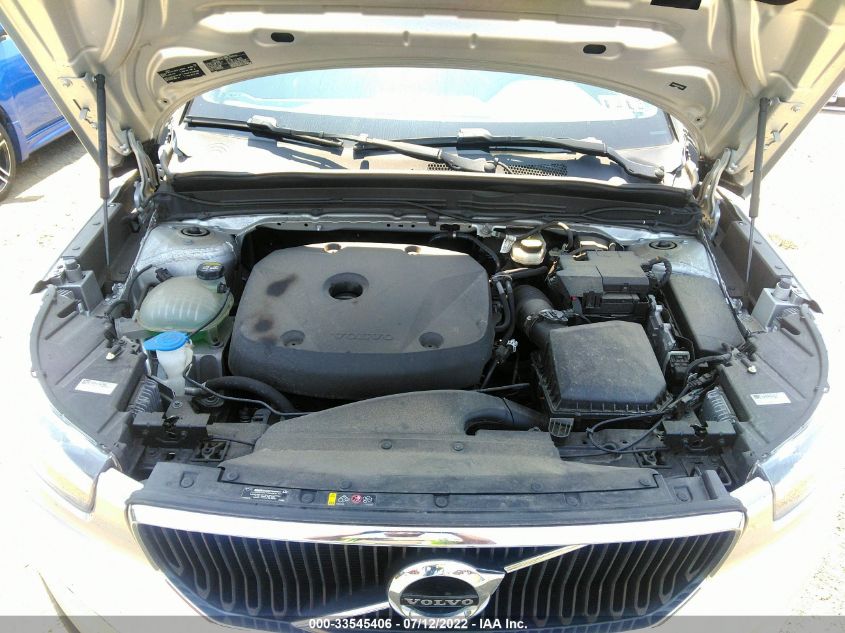 2019 VOLVO XC40 MOMENTUM YV4162UKXK2114506