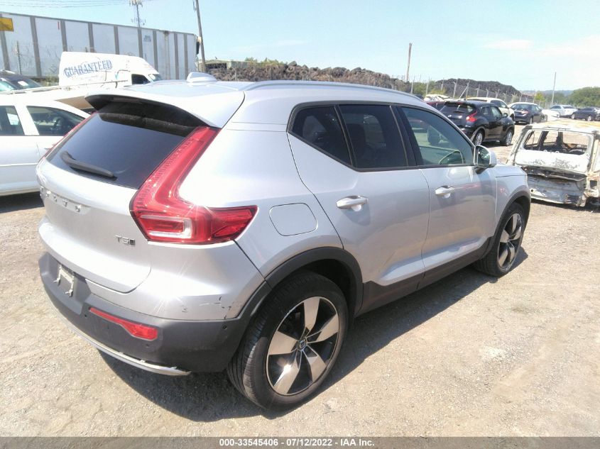 2019 VOLVO XC40 MOMENTUM YV4162UKXK2114506