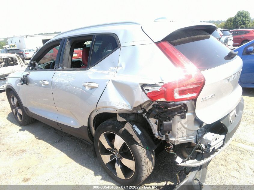 2019 VOLVO XC40 MOMENTUM YV4162UKXK2114506