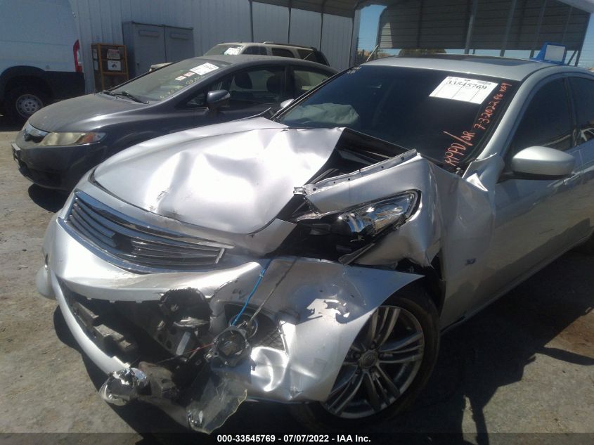2015 INFINITI Q40 JN1CV6AP5FM580573