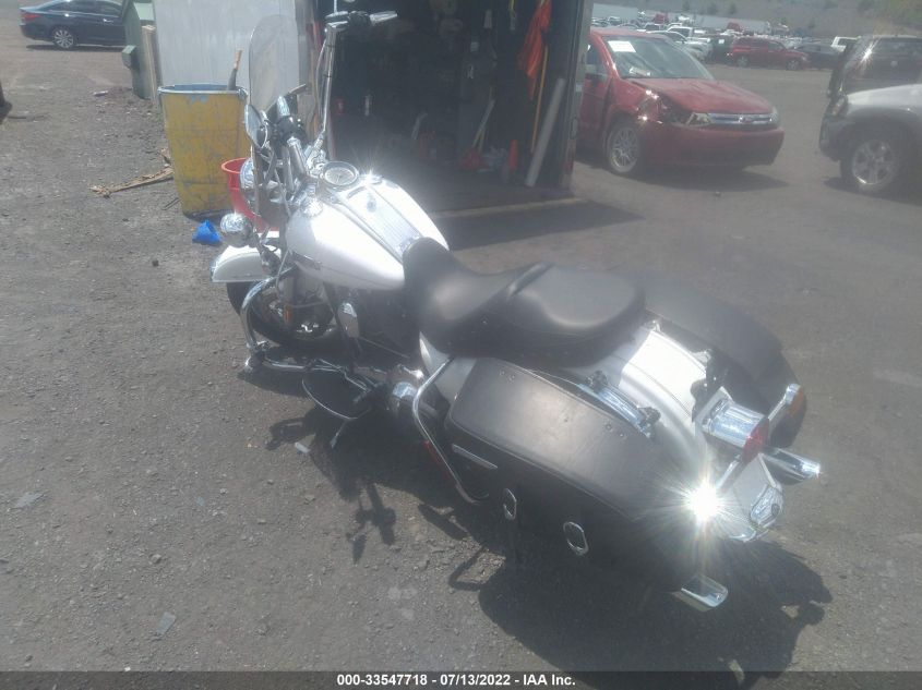 2012 HARLEY-DAVIDSON FLHRC ROAD KING CLASSIC 1HD1FRM18CB609144