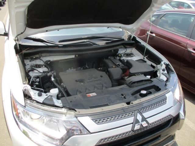 2020 MITSUBISHI OUTLANDER ES/SE/SEL/LE/SP JA4AZ3A31LZ034561