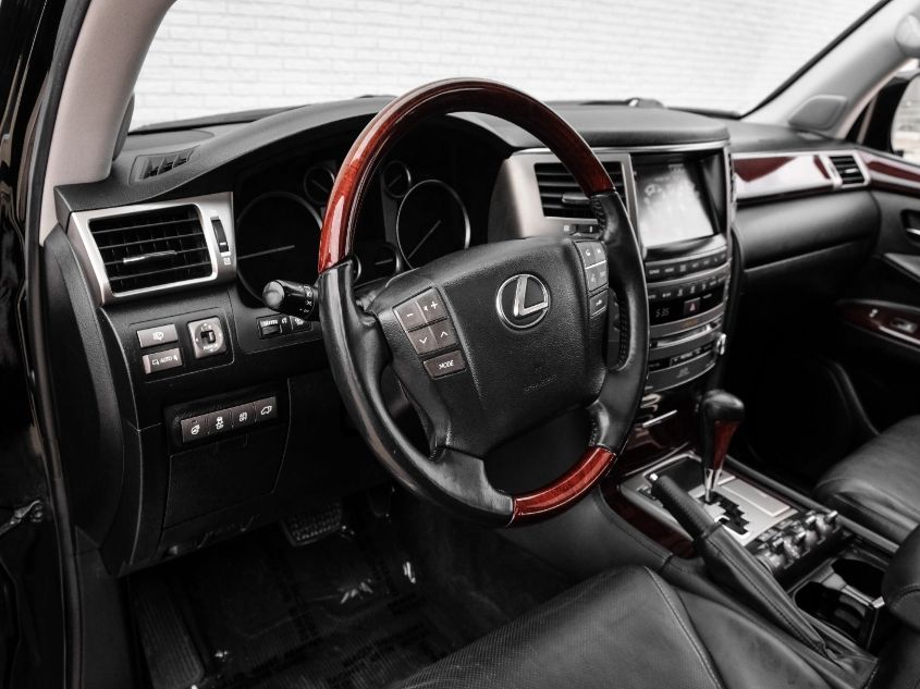 2013 LEXUS LX 570 JTJHY7AXXD4129424