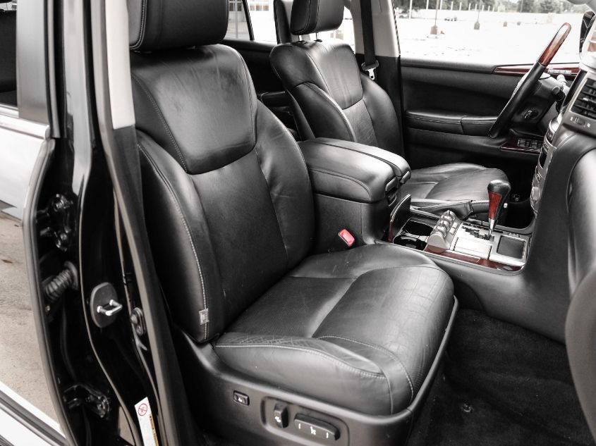 2013 LEXUS LX 570 JTJHY7AXXD4129424
