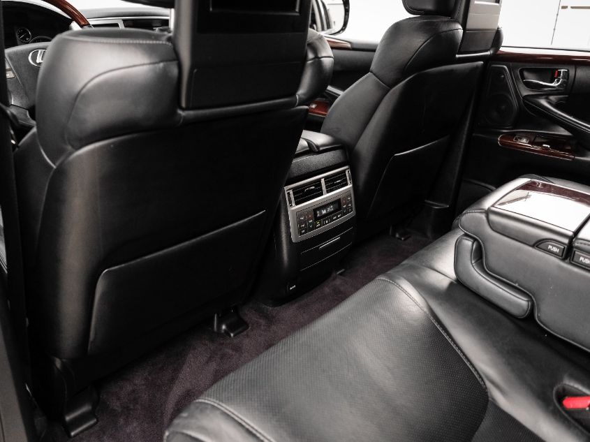 2013 LEXUS LX 570 JTJHY7AXXD4129424