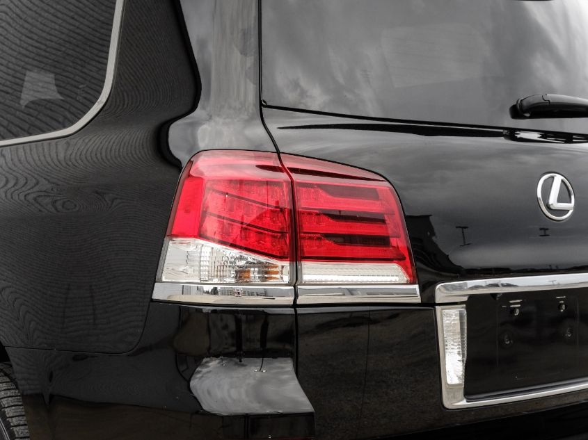 2013 LEXUS LX 570 JTJHY7AXXD4129424