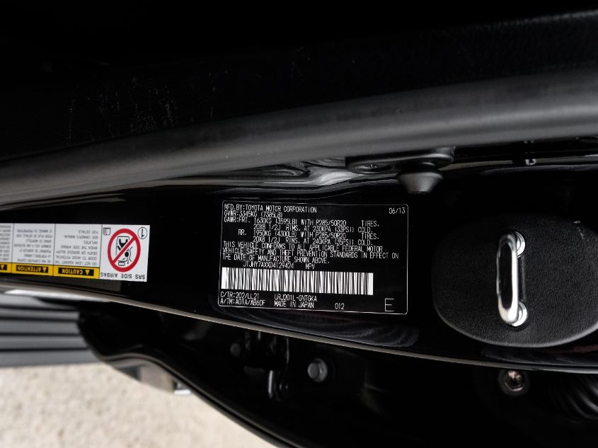 2013 LEXUS LX 570 JTJHY7AXXD4129424