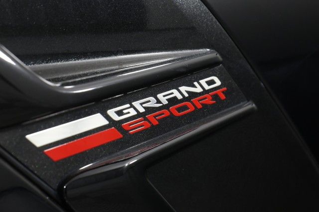 2017 CHEVROLET CORVETTE GRAND SPORT 2LT 1G1YY2D76H5113733
