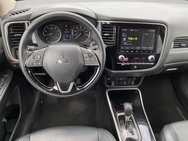 2020 MITSUBISHI OUTLANDER SE/SEL/LE/SP JA4AD3A30LJ000690
