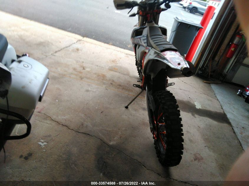2019 KTM 450 EXC-F SIX DAYS VBKEXK408KM356259