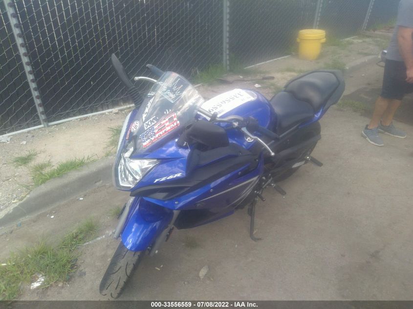 2009 YAMAHA FZ6 R JYARJ18E39A003584