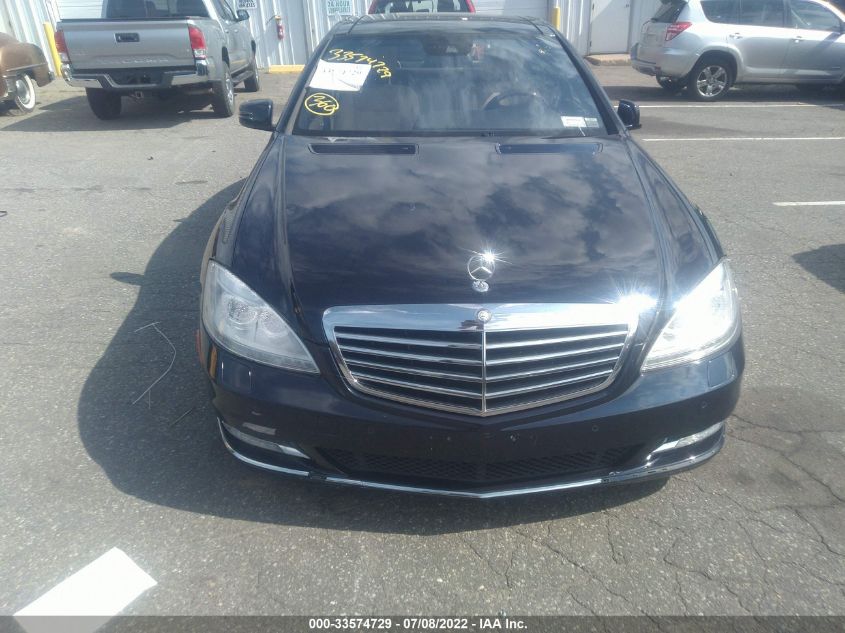 2013 MERCEDES-BENZ S-CLASS S 550 WDDNG9EB6DA529118