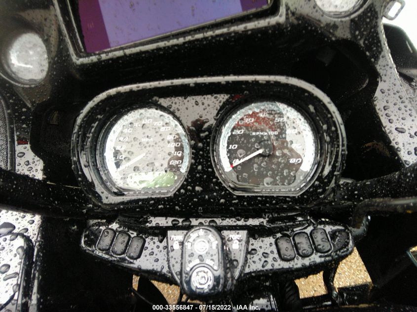 2022 HARLEY-DAVIDSON FLTRK 1HD1KZF13NB627191