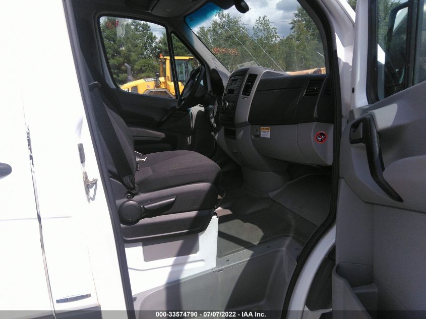 2016 MERCEDES-BENZ SPRINTER CARGO VANS WORKER WD3PE7DD4GP327034