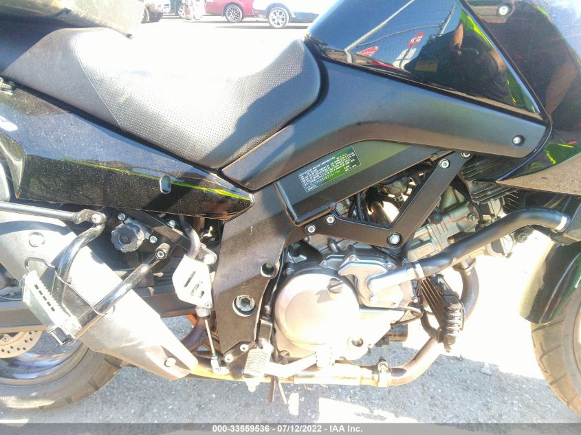 2011 SUZUKI DL650 A JS1VP54BXB2101140