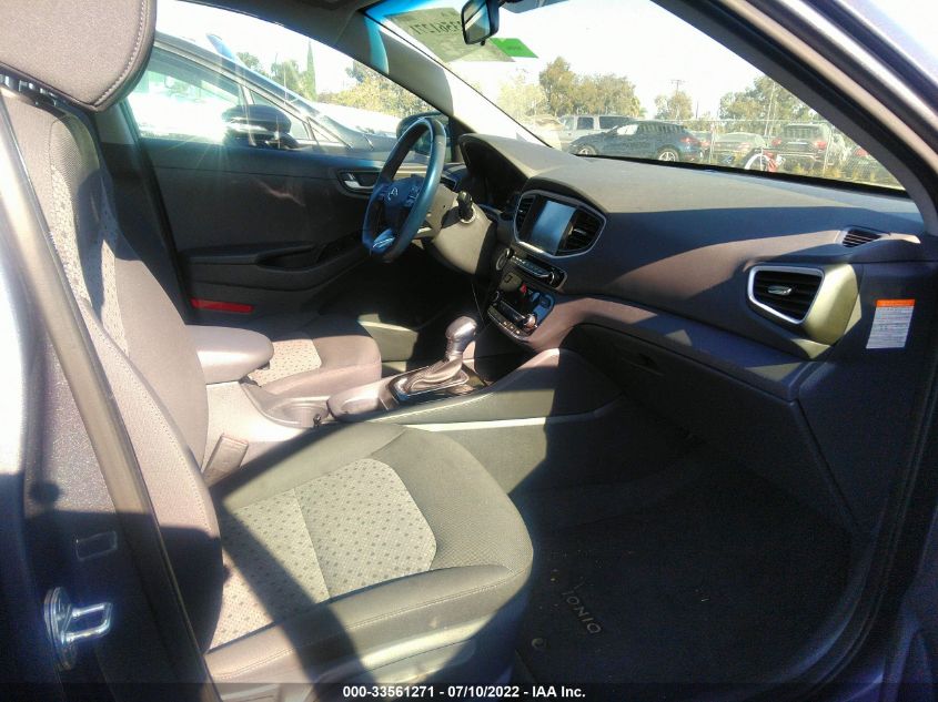 2017 HYUNDAI IONIQ HYBRID SEL KMHC75LC0HU056984