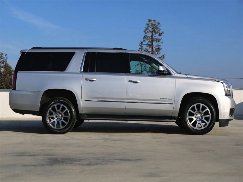 2020 GMC YUKON XL DENALI 1GKS1HKJ9LR192405