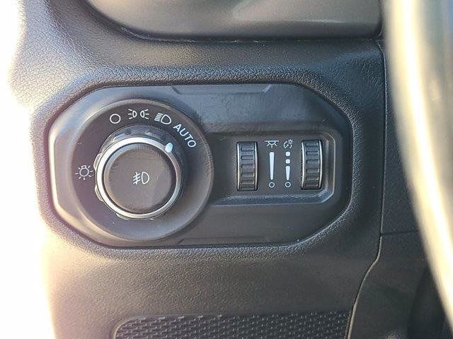 2020 JEEP WRANGLER UNLIMITED SAHARA 1C4HJXEN8LW213230